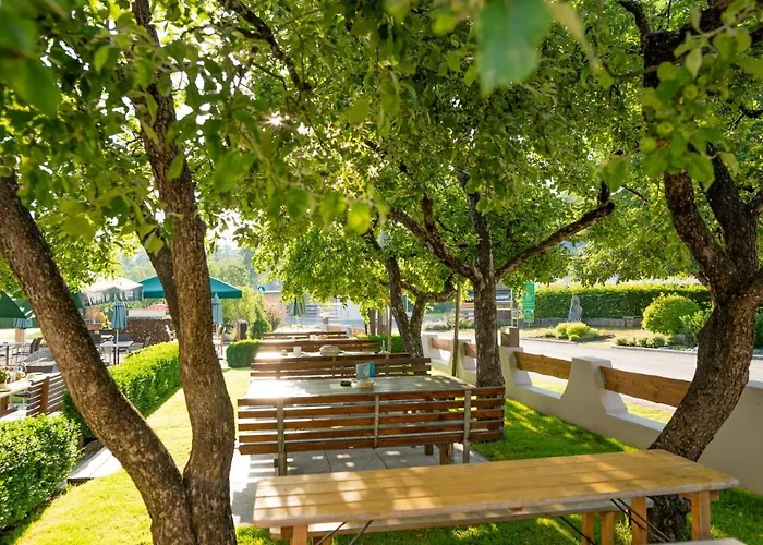 Radlerstation-sandhof פארק נופש *